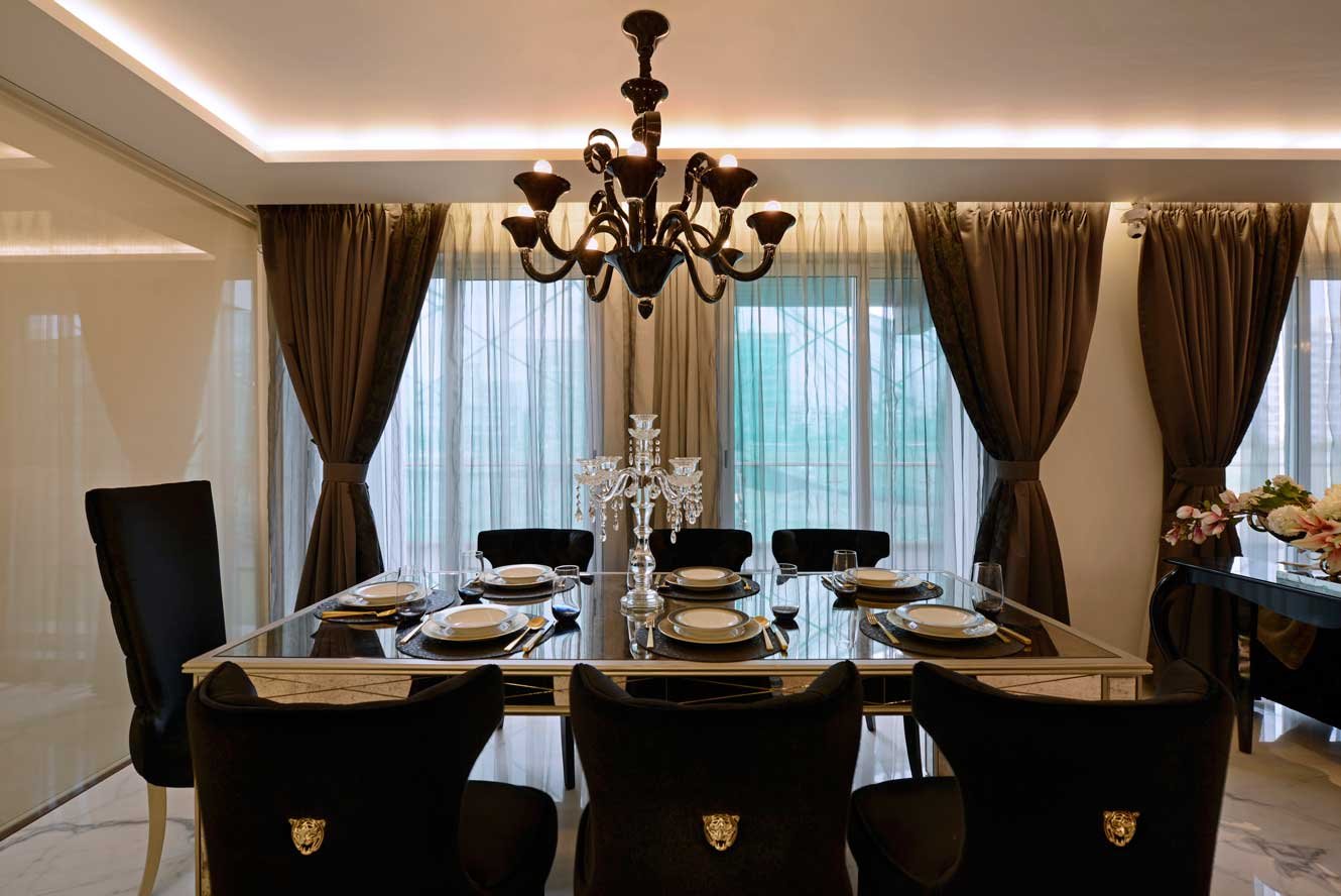 Image of dining area of f residences